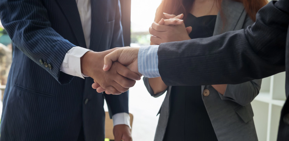 a handshake between appraiser and client